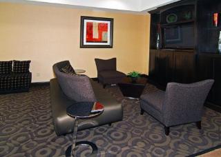 Hotel Comfort Inn & Suites
