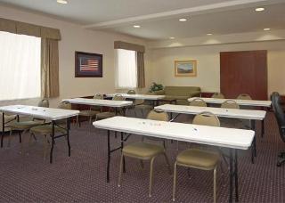 Hotel Comfort Inn & Suites