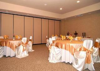 Hotel Comfort Inn & Suites
