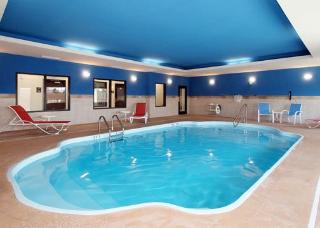 Hotel Comfort Inn & Suites