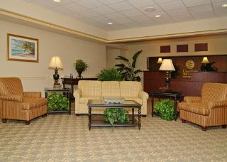 Hotel Comfort Inn & Suites Airport