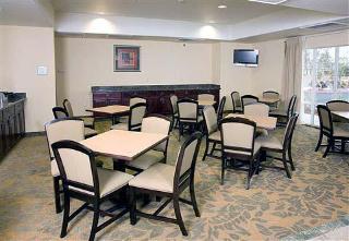 Hotel Comfort Inn & Suites Airport