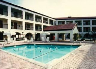 Hotel Comfort Inn & Suites Airport West