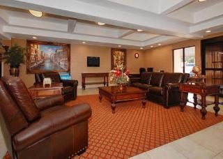 Hotel Comfort Inn & Suites At Vance Jackson
