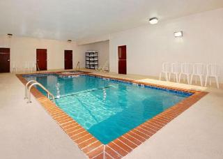Hotel Comfort Inn & Suites At Vance Jackson
