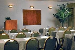 Hotel Comfort Inn & Suites Colonial Town Park