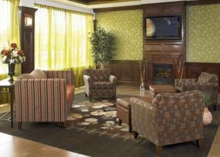 Hotel Comfort Inn & Suites Near Union Station