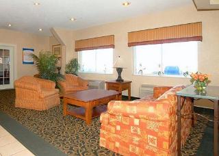Hotel Comfort Inn & Suites North