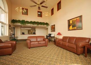 Hotel Comfort Inn & Suites North