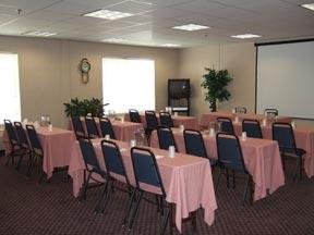 Hotel Comfort Inn & Suites North