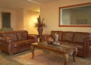 Hotel Comfort Suites