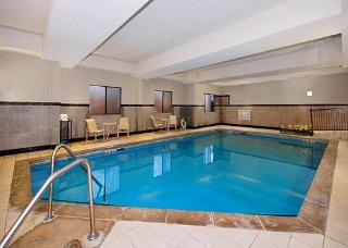 Hotel Comfort Suites