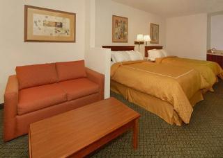 Hotel Comfort Suites