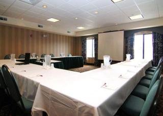 Hotel Comfort Suites
