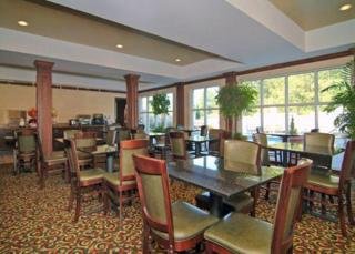 Hotel Comfort Suites
