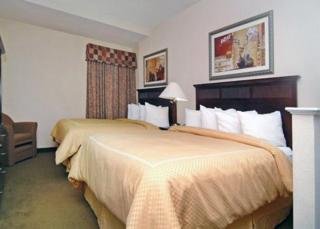Hotel Comfort Suites