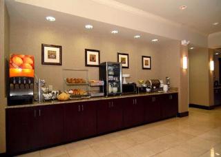 Hotel Comfort Suites