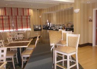 Hotel Comfort Suites