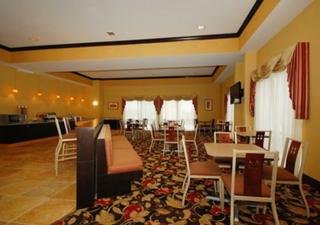 Hotel Comfort Suites
