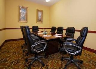 Hotel Comfort Suites