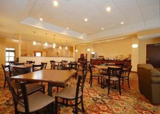 Hotel Comfort Suites