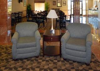 Hotel Comfort Suites