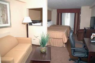 Hotel Comfort Suites