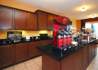 Hotel Comfort Suites