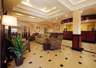 Hotel Comfort Suites