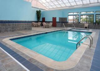 Hotel Comfort Suites