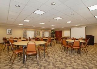 Hotel Comfort Suites