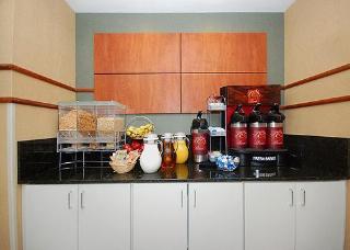 Hotel Comfort Suites