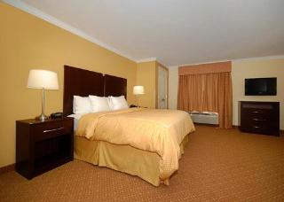 Hotel Comfort Suites