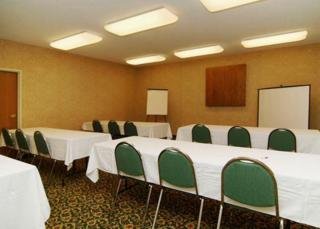 Hotel Comfort Suites