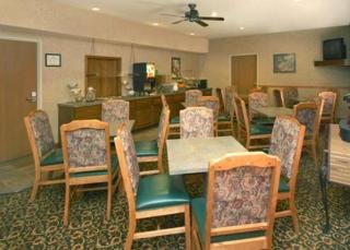 Hotel Comfort Suites