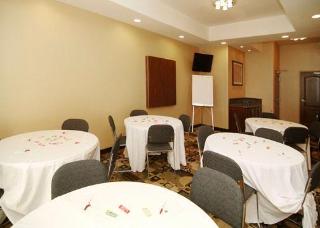 Hotel Comfort Suites