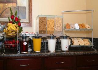 Hotel Comfort Suites