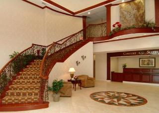 Hotel Comfort Suites