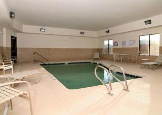 Hotel Comfort Suites
