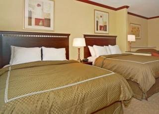 Hotel Comfort Suites