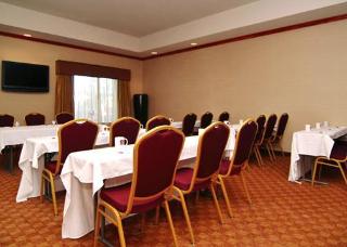 Hotel Comfort Suites