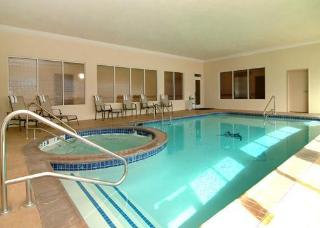 Hotel Comfort Suites