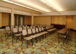 Hotel Comfort Suites