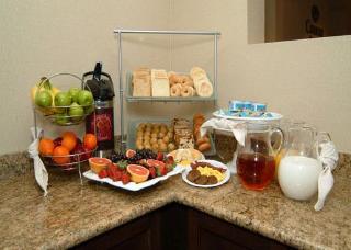 Hotel Comfort Suites