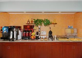 Hotel Comfort Suites