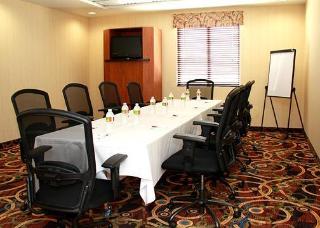 Hotel Comfort Suites