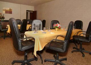 Hotel Comfort Suites