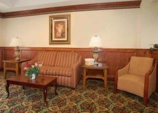 Hotel Comfort Suites