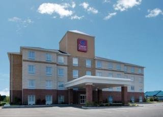 Hotel Comfort Suites