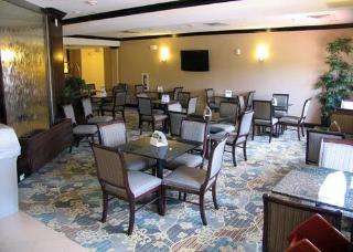 Hotel Comfort Suites